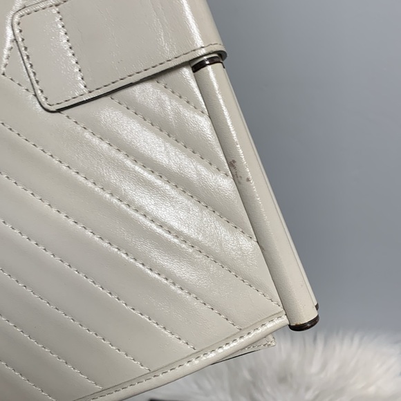 Authentic YSL white leather large clutch e dustbag - Picture 9 of 17